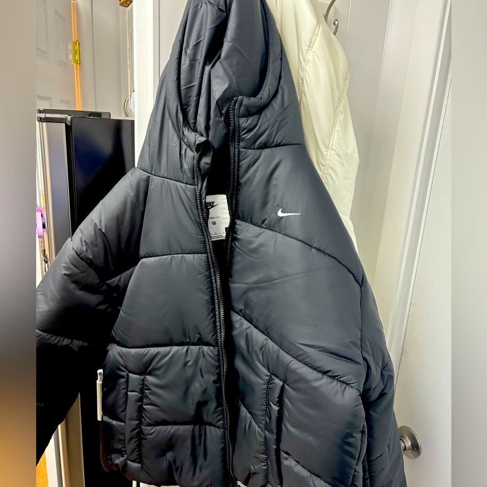nike puffer jacket